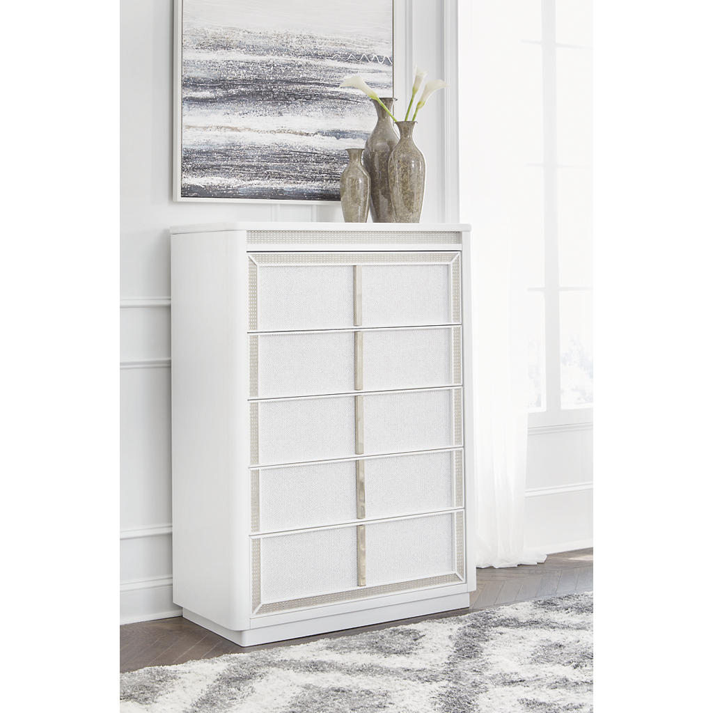 Chalanna Chest of Drawers Signature Design by Ashley® Bedroom