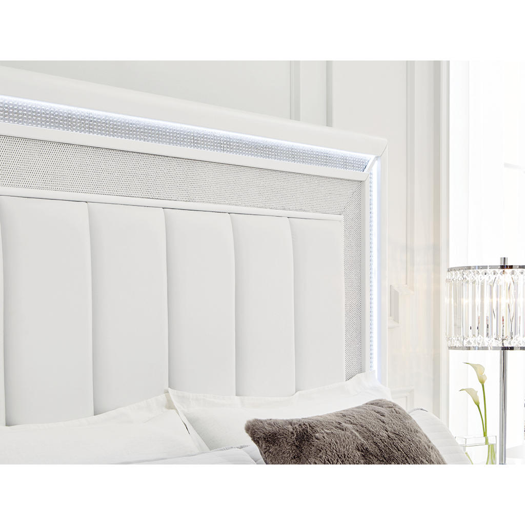 Chalanna Queen Upholstered Storage Bed Signature Design by Ashley® Bedroom