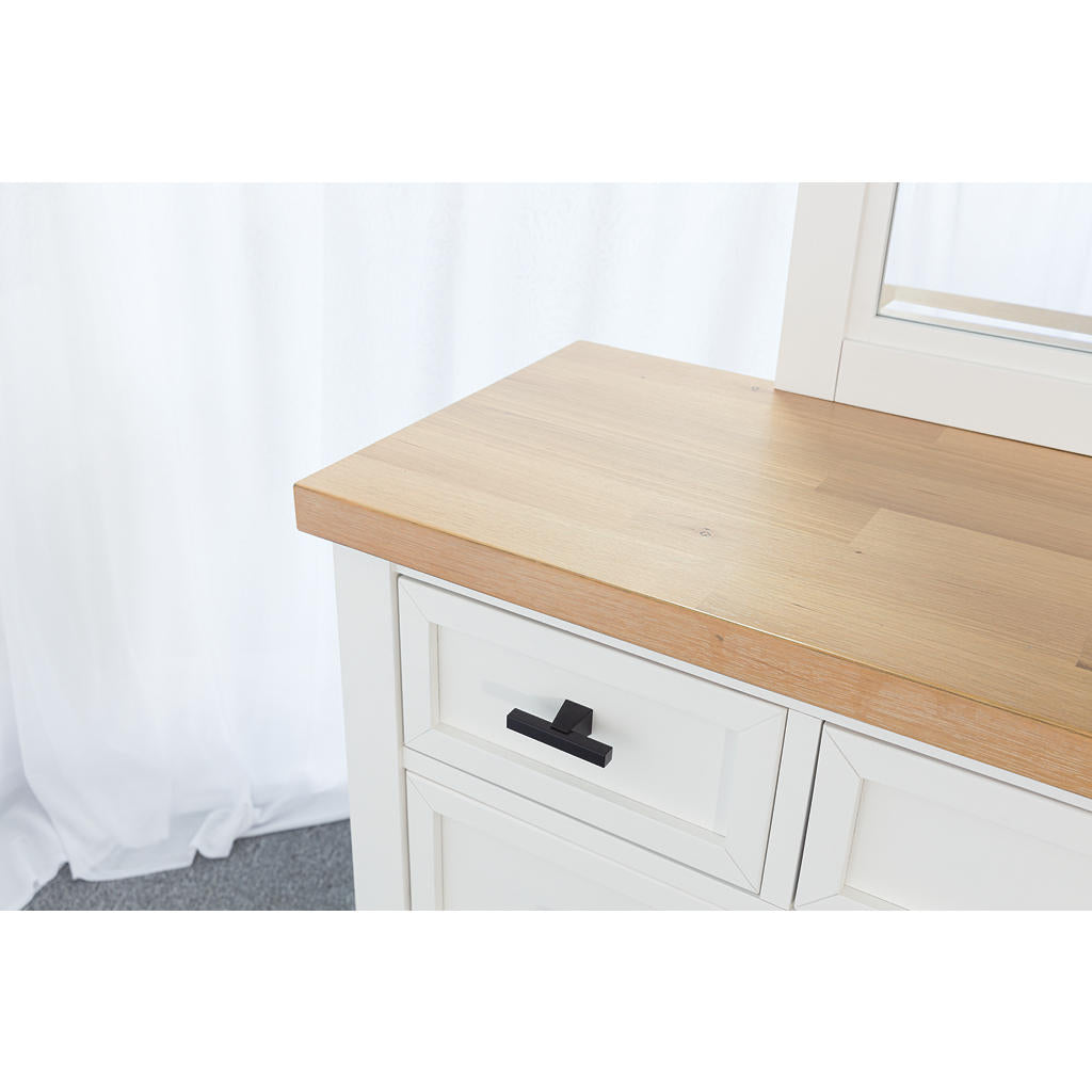 Ashbryn Queen Storage Bed, Dresser, Mirror and Nightstand Benchcraft® Uncategorized