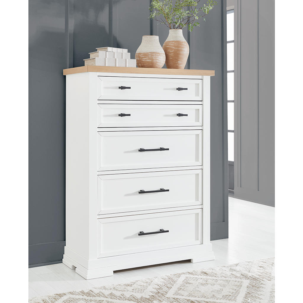 Ashbryn Chest of Drawers Benchcraft® Bedroom