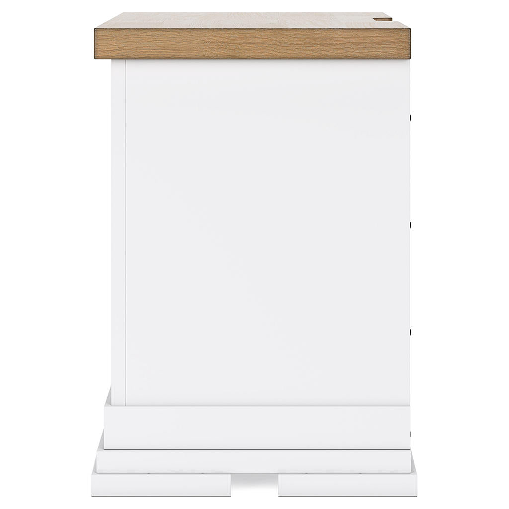 Ashbryn Queen Storage Bed, Dresser, Mirror and Nightstand Benchcraft® Uncategorized