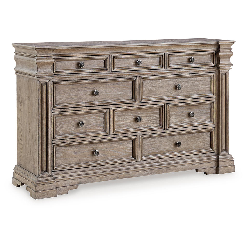 Blairhurst King Panel Bed, Dresser, Chest and 2 Nightstands Signature Design by Ashley® Uncategorized