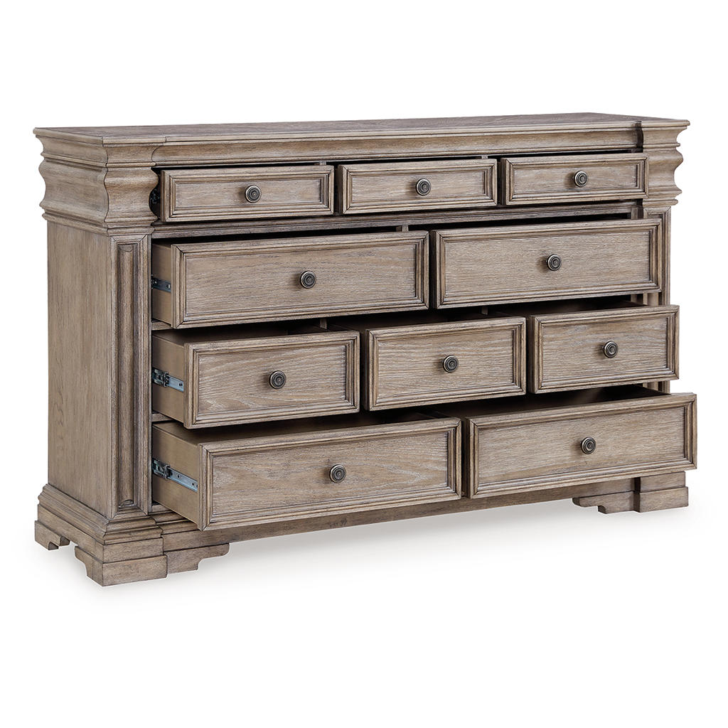 Blairhurst King Panel Bed, Dresser, Chest and 2 Nightstands Signature Design by Ashley® Uncategorized