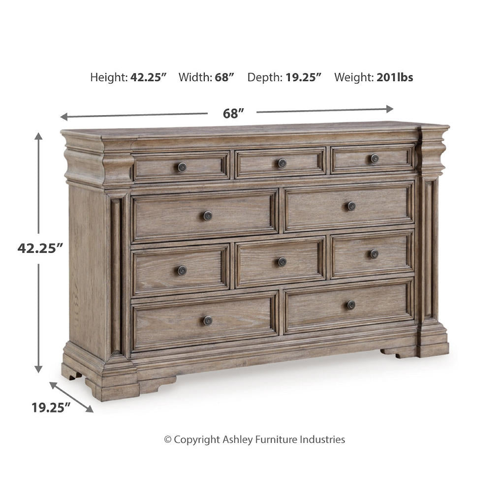 Blairhurst King Panel Bed, Dresser, Chest and 2 Nightstands Signature Design by Ashley® Uncategorized