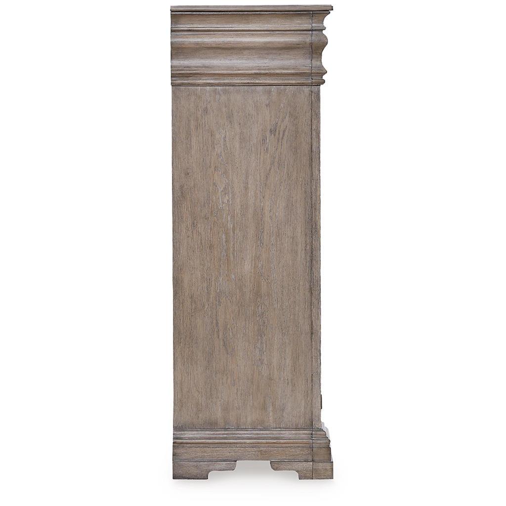 Blairhurst Chest of Drawers — 5 Drawers, Ash Inlay Signature Design by Ashley® Bedroom