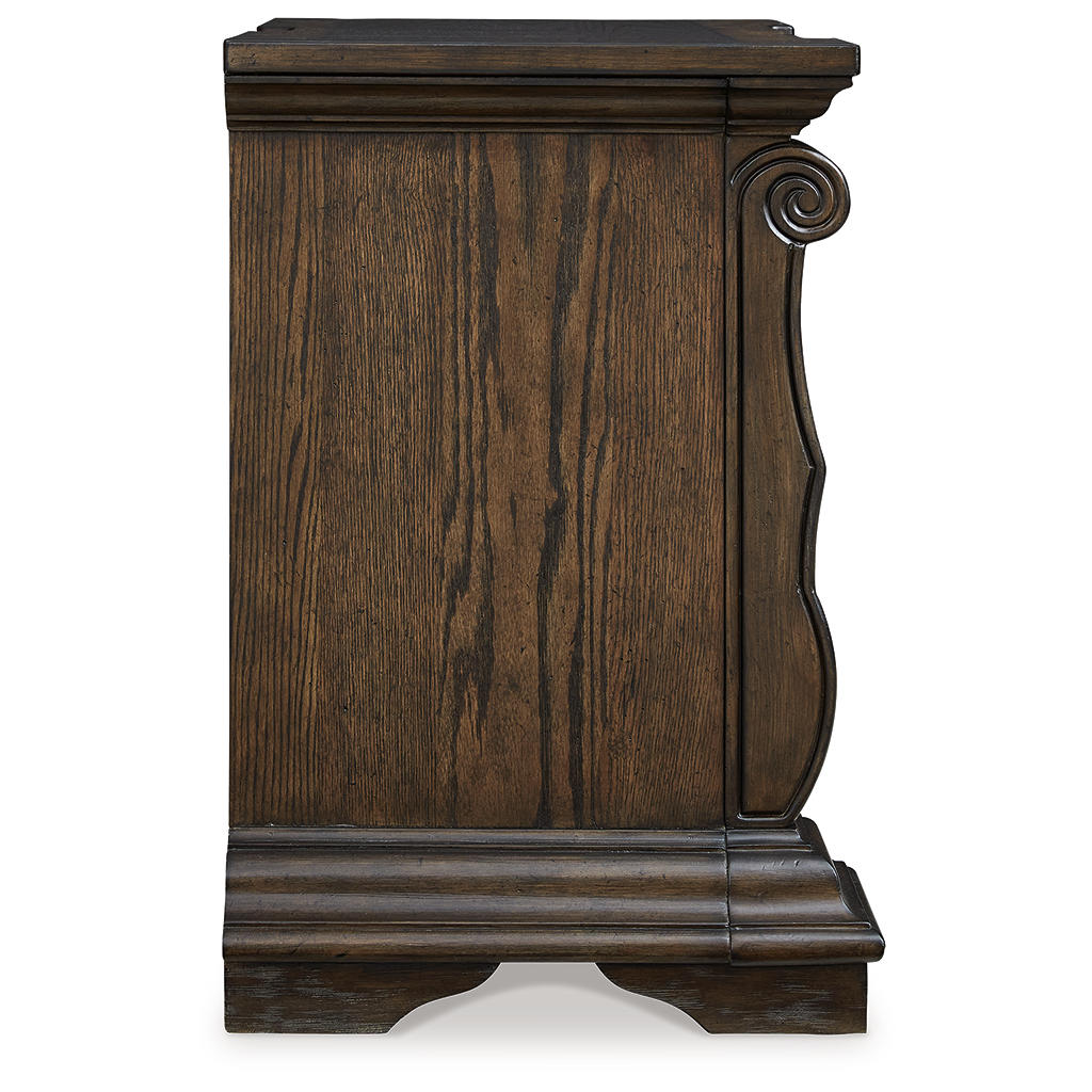 Maylee King Upholstered Bed, Dresser and 2 Nightstands Signature Design by Ashley® Uncategorized