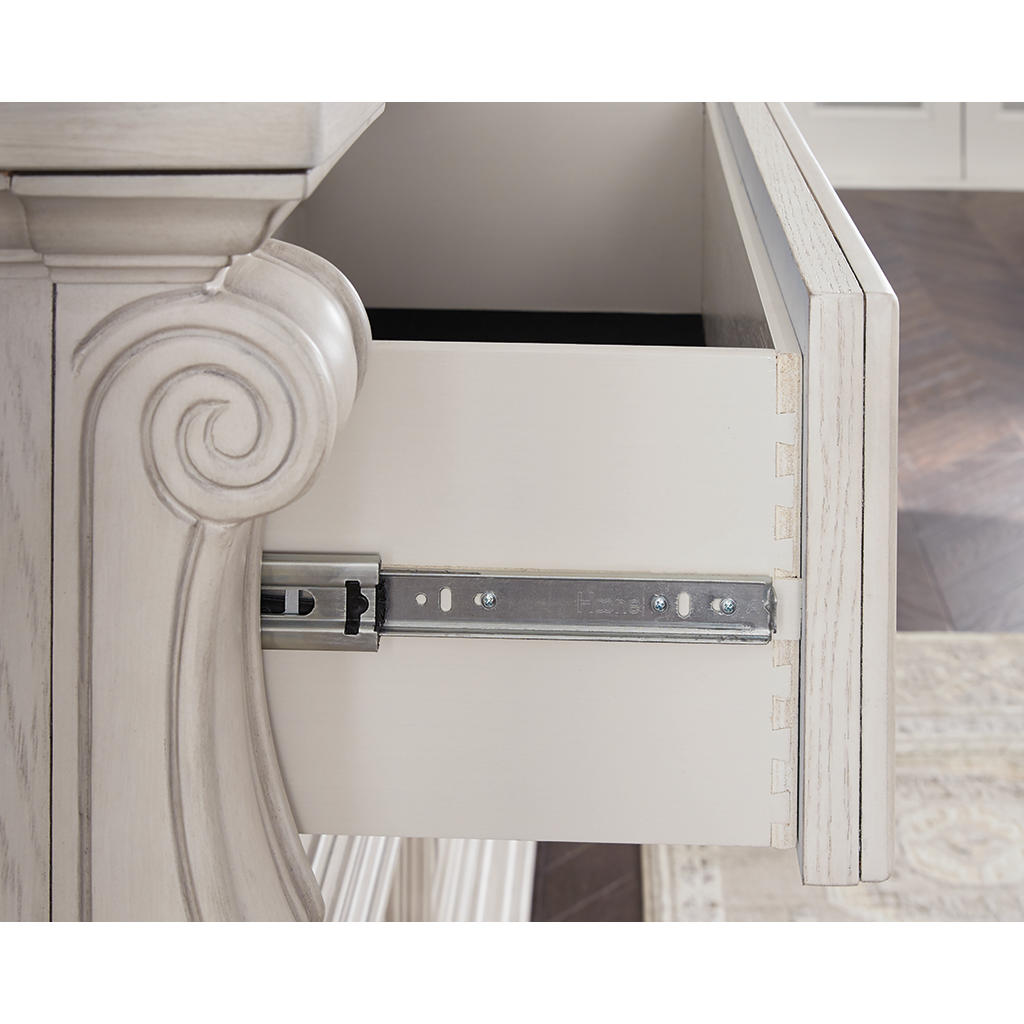 Bruchandi Dresser Signature Design by Ashley® Bedroom