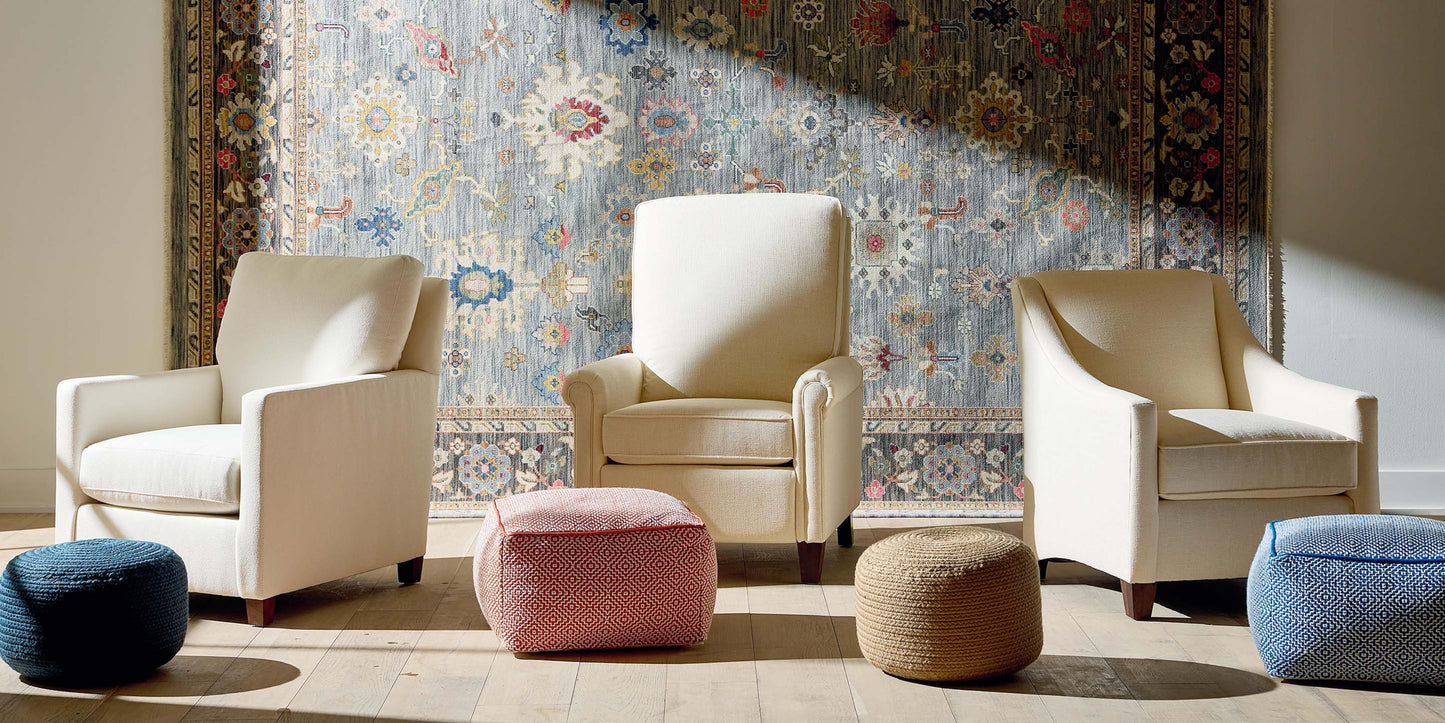 Sosha Pouf Bassett