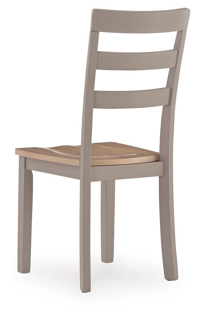 Harperfeld Dining Chair (Set of 2)