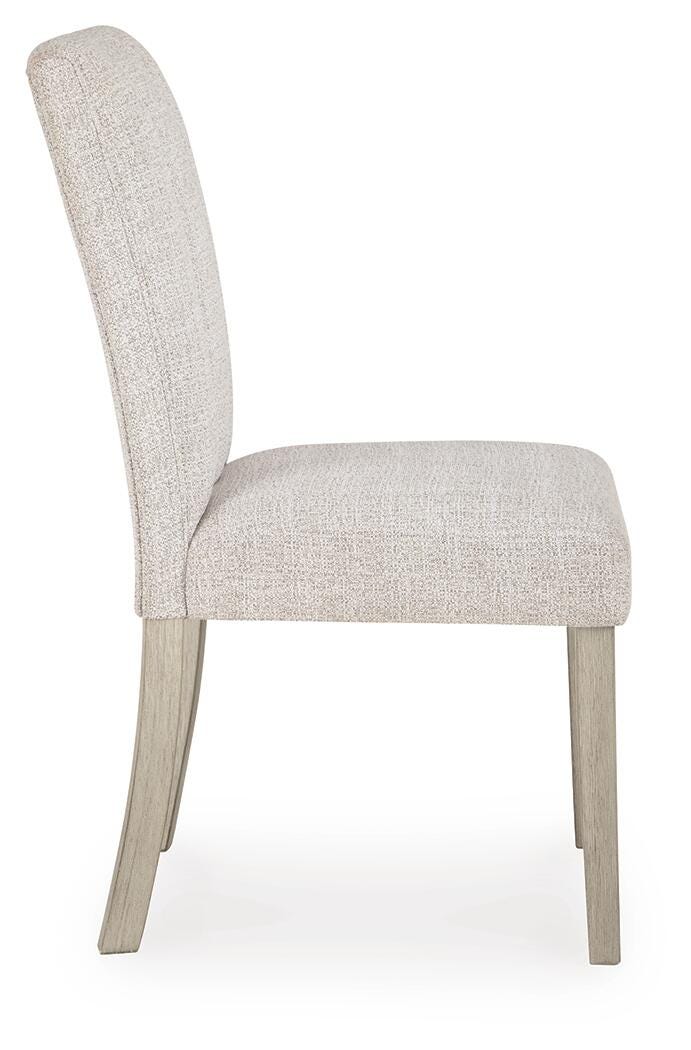 Larawyn Dining Chair (Set of 2) Signature Design by Ashley® Dining Room