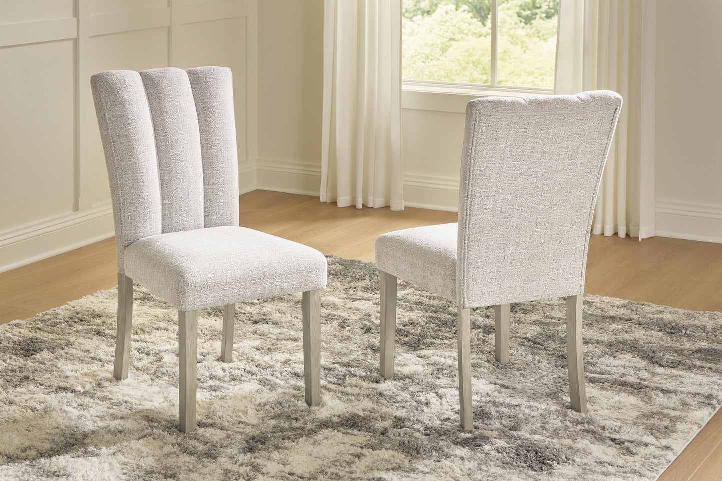 Larawyn Dining Chair (Set of 2) Signature Design by Ashley® Dining Room