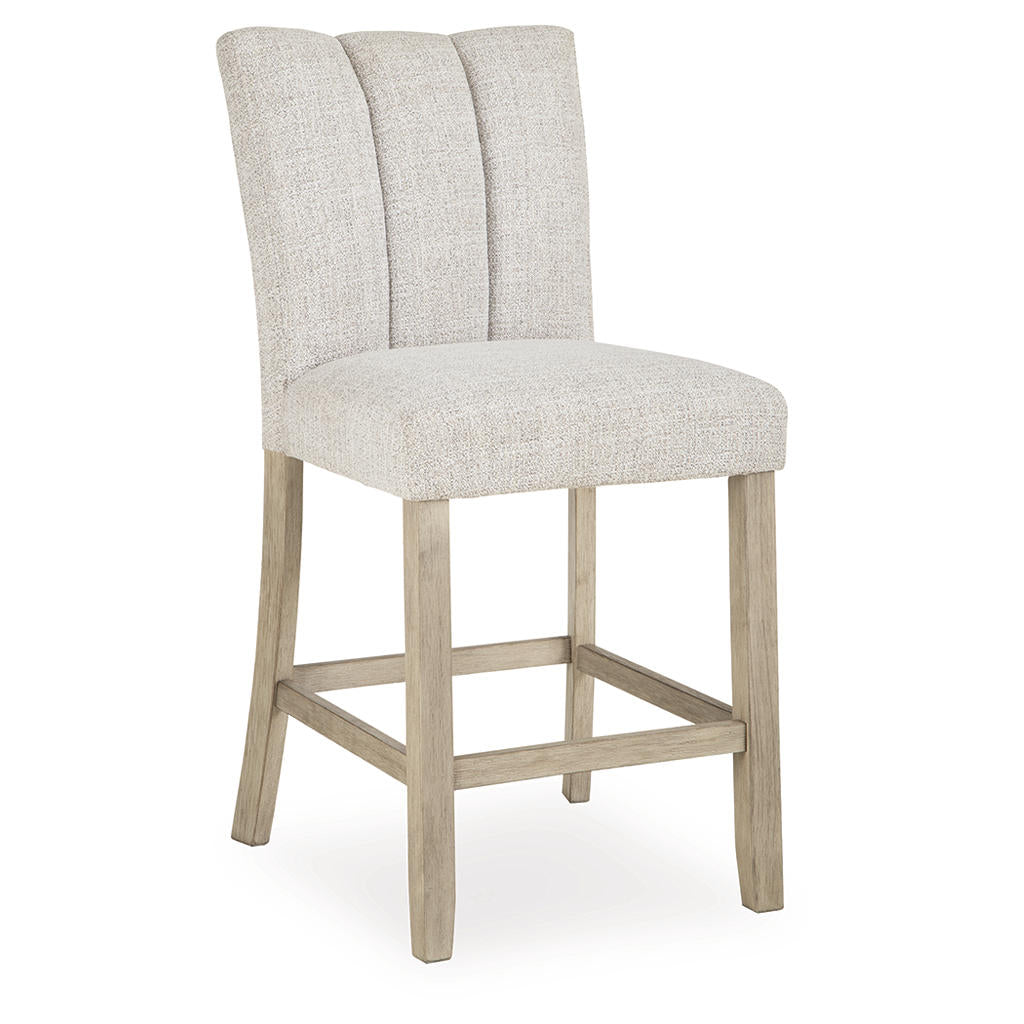 Larawyn Counter Height Barstool Signature Design by Ashley® Bar Stools