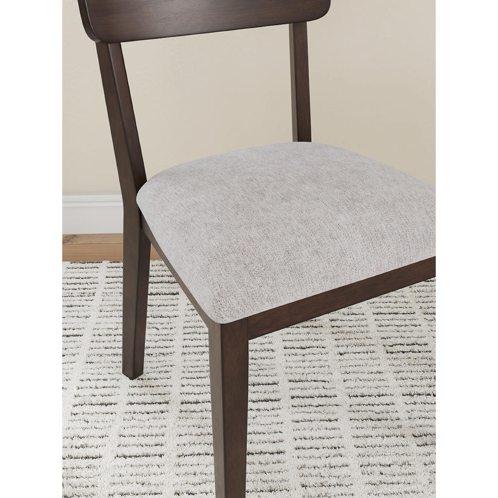 Mallenette Dining Chair Signature Design by Ashley® Dining Room Chairs