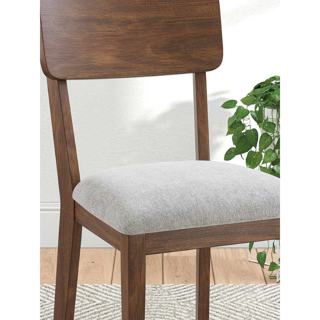 Tameride Dining Chair Signature Design by Ashley® Dining Room Chairs