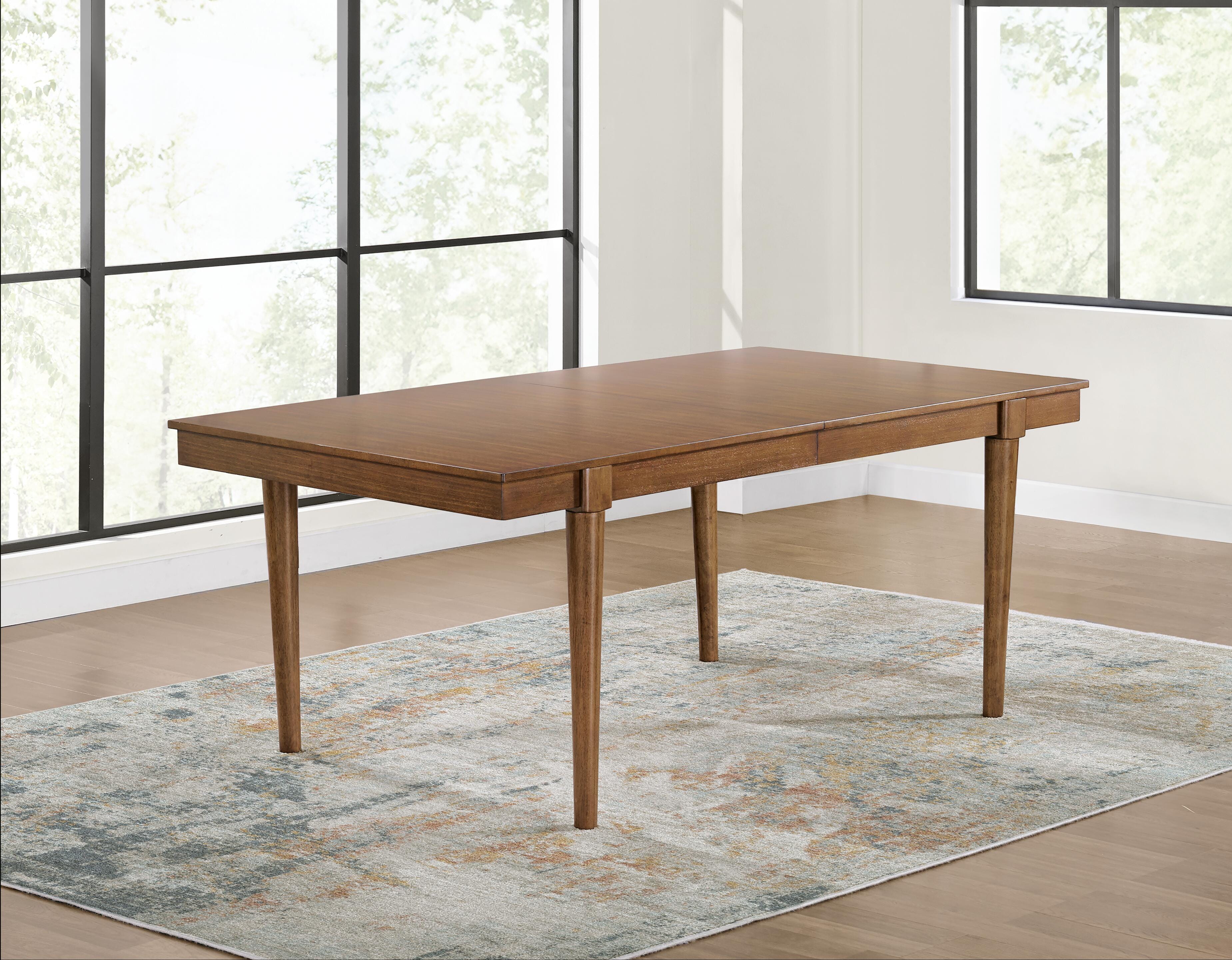 Lyncott Large Extension Table and 4 Chairs (D29) Signature Design by Ashley® Dining Room