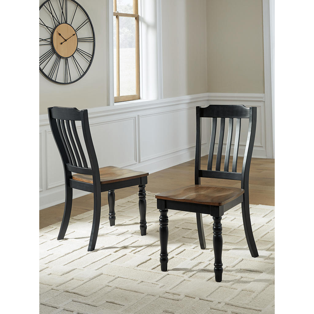 Clorazi Dining Chair Signature Design by Ashley® Dining Room Chairs