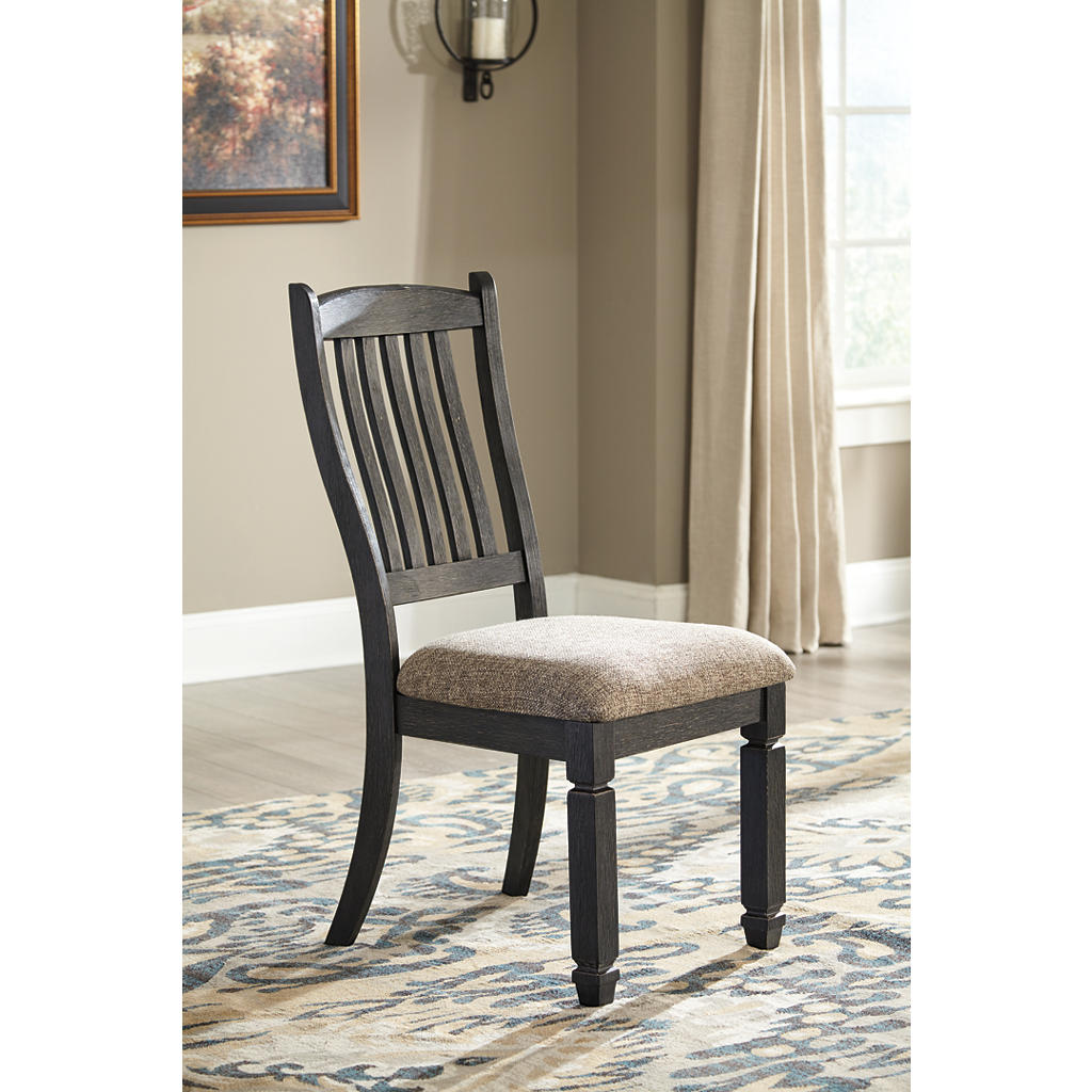 Tyler Creek Dining Table, 4 Chairs and Bench Signature Design by Ashley® Uncategorized