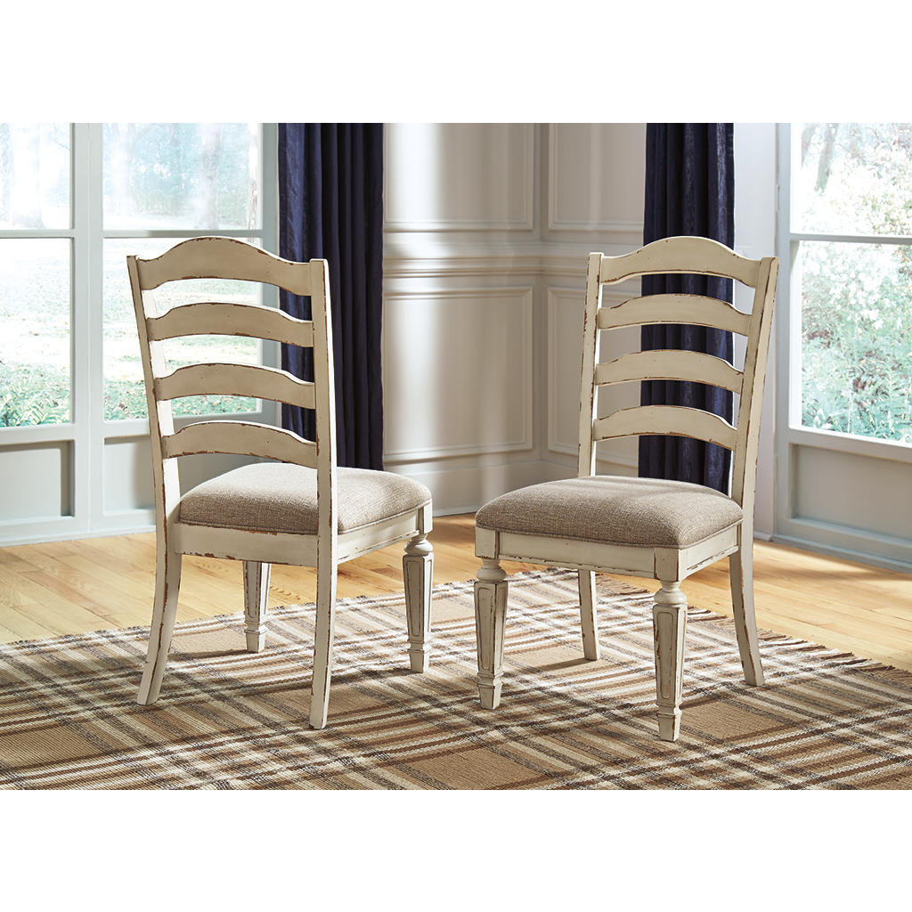 Realyn Dining Chair (Set of 2) Signature Design by Ashley® Uncategorized