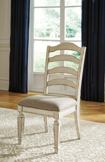 Realyn Dining Chair (Set of 2) Signature Design by Ashley® Uncategorized
