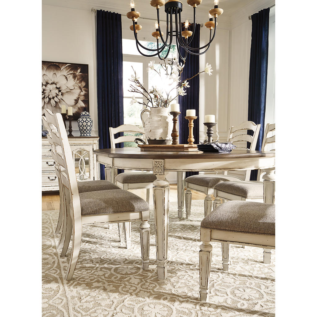 Realyn Dining Chair (Set of 2) Signature Design by Ashley® Uncategorized