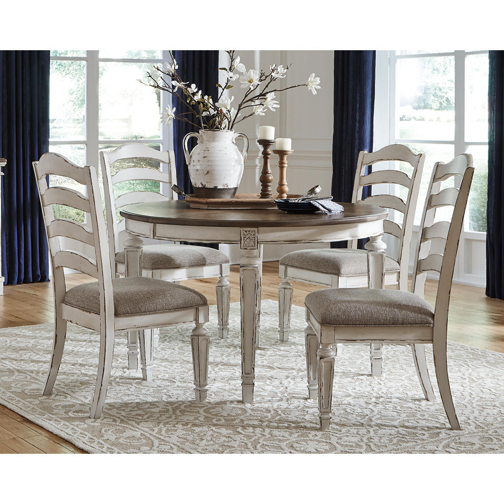 Realyn Dining Chair Signature Design by Ashley® Dining Room Chairs