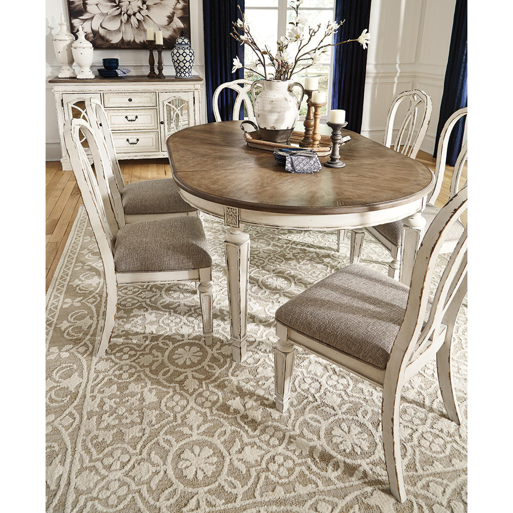 Realyn Dining Chair (Set of 2) Signature Design by Ashley® Uncategorized