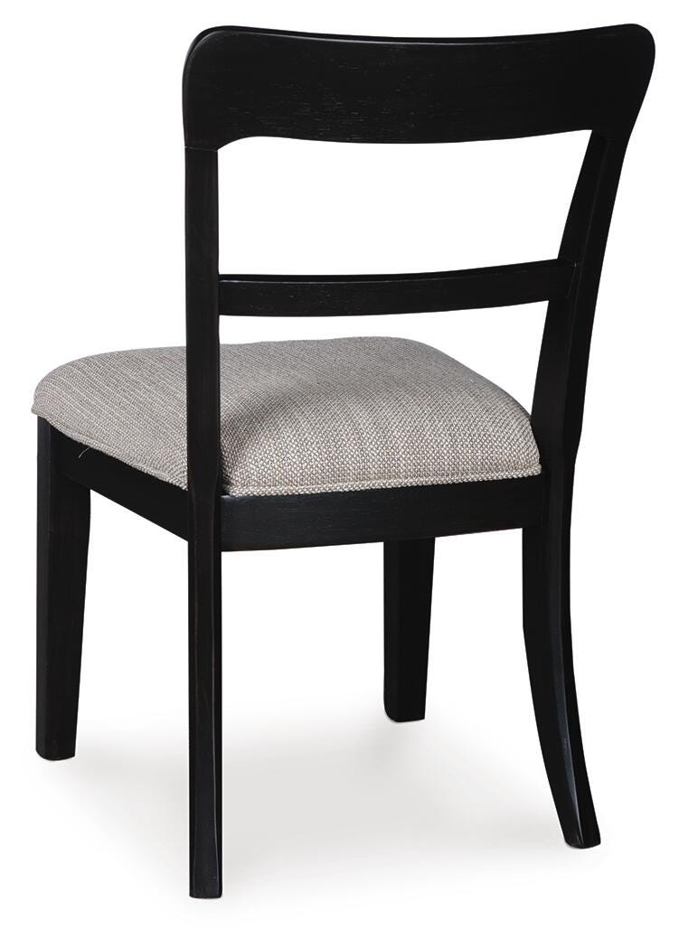 Greddinton Extension Dining Table and 4 Chairs Signature Design by Ashley® Dining Room