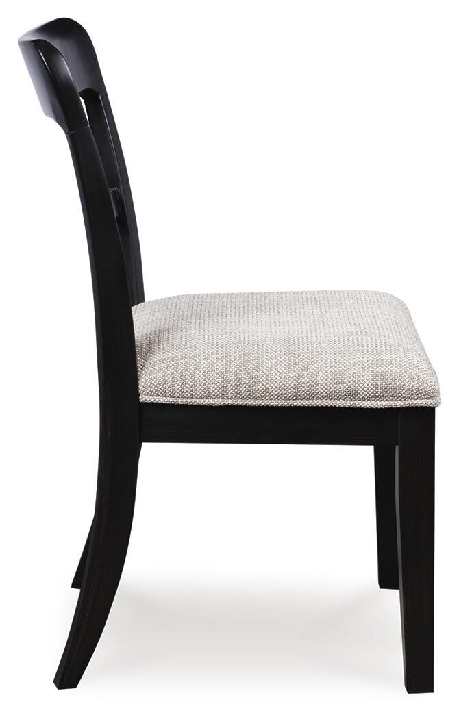 Greddinton Extension Dining Table and 4 Chairs Signature Design by Ashley® Dining Room
