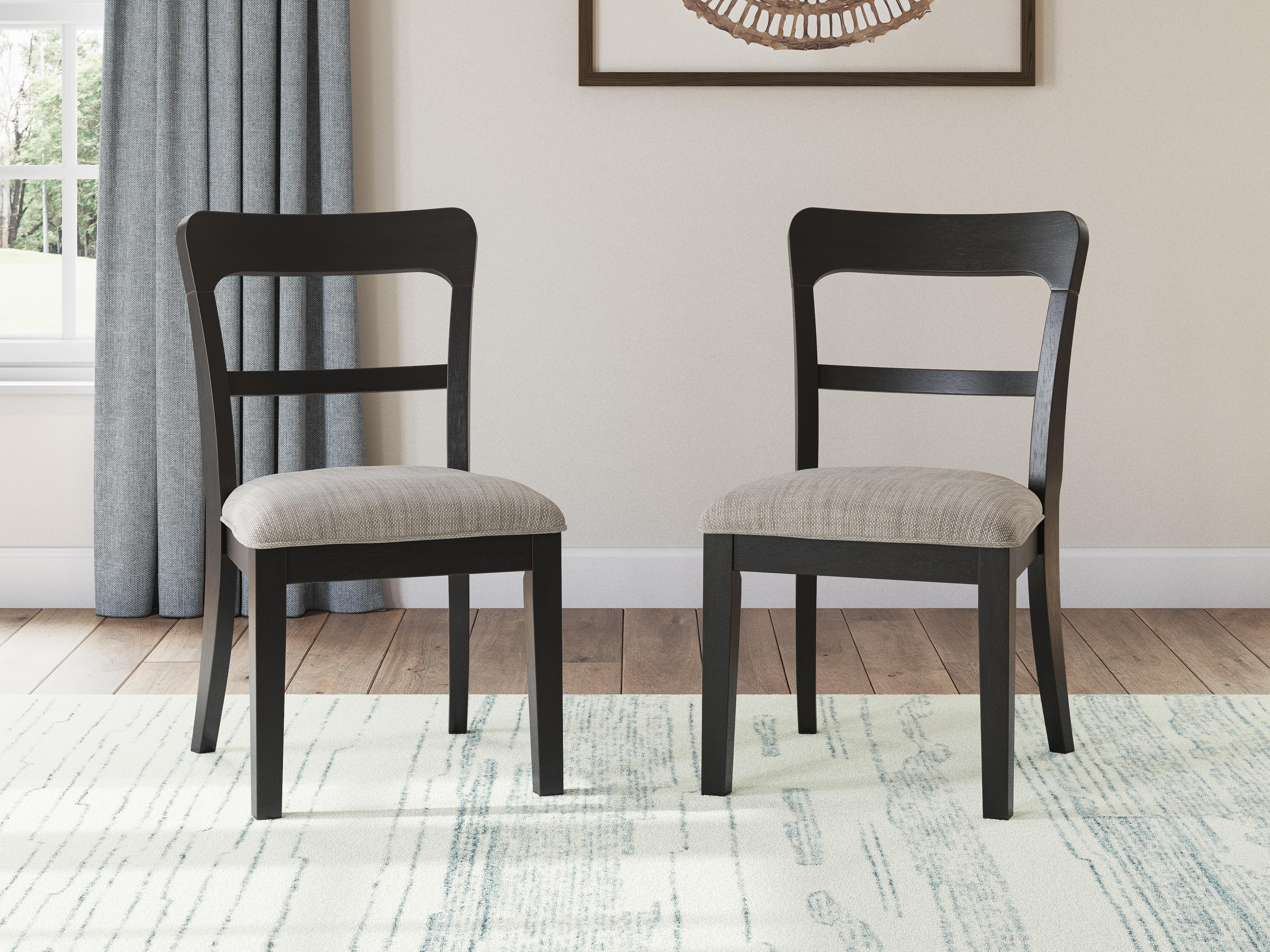 Greddinton Extension Dining Table and 4 Chairs Signature Design by Ashley® Dining Room