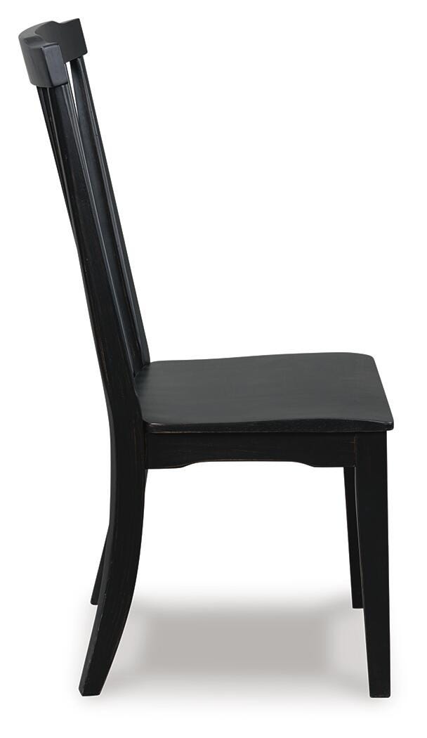 Greddinton 86-Inch Dining Table and 4 Chairs (D22 — 40in Chairs)