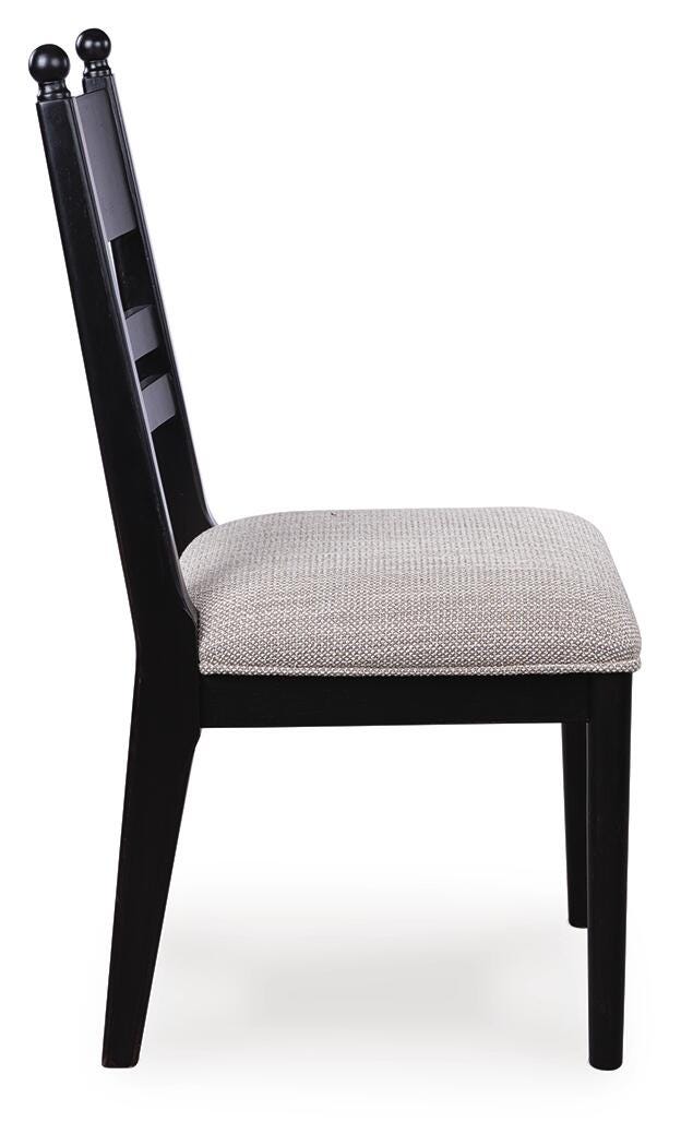 Greddinton 86-Inch Dining Table and 4 Chairs (D25 — 39in Chairs) Signature Design by Ashley® Dining Package