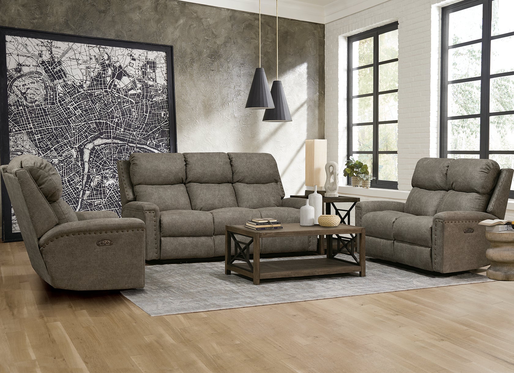 EZ1C00 Rocker Recliner with Nails