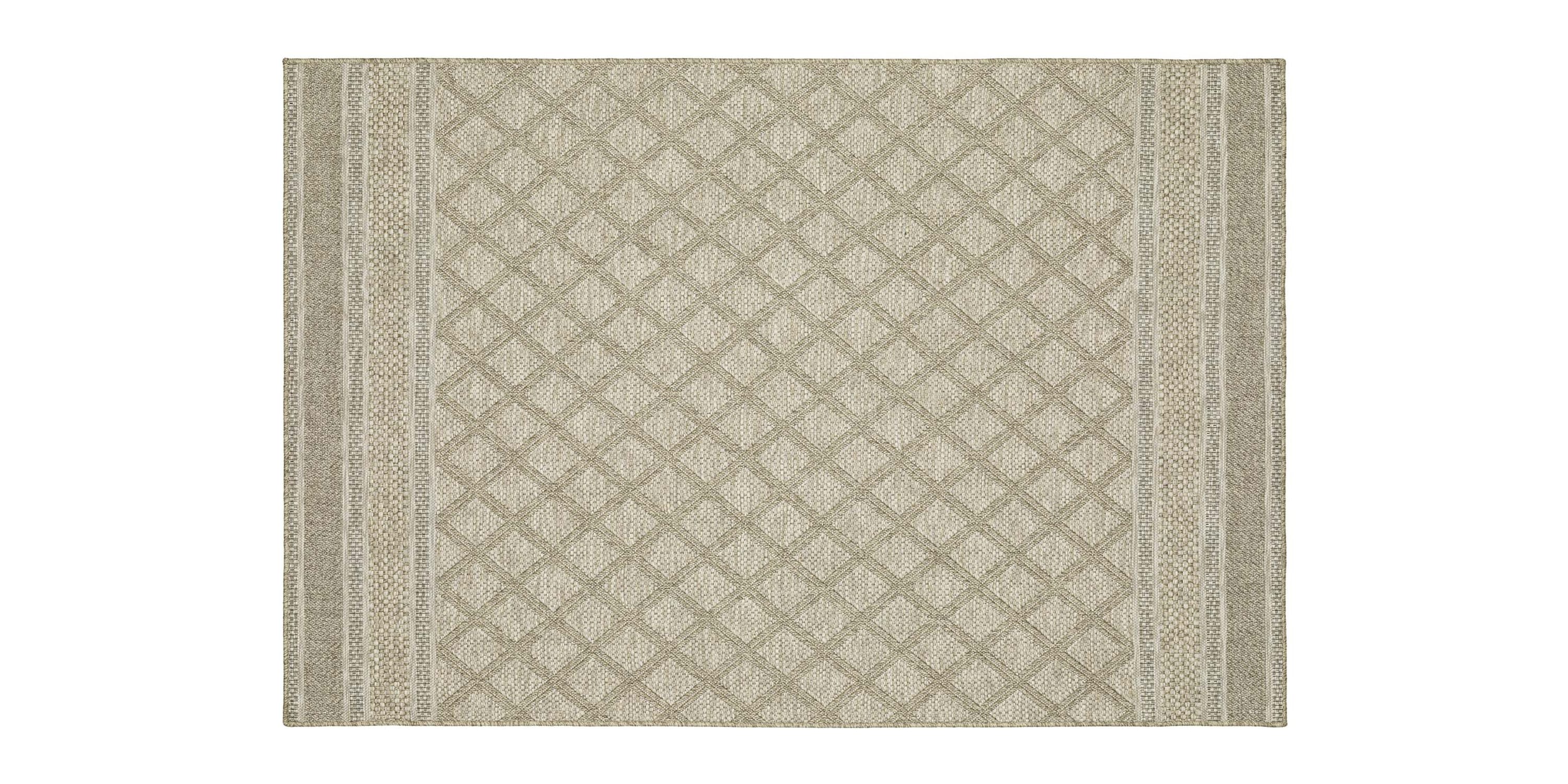 Esperanze Indoor + Outdoor Rug Bassett