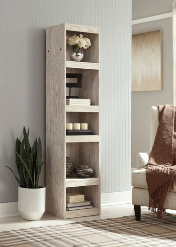 Willowton Pier Signature Design by Ashley® Living Room