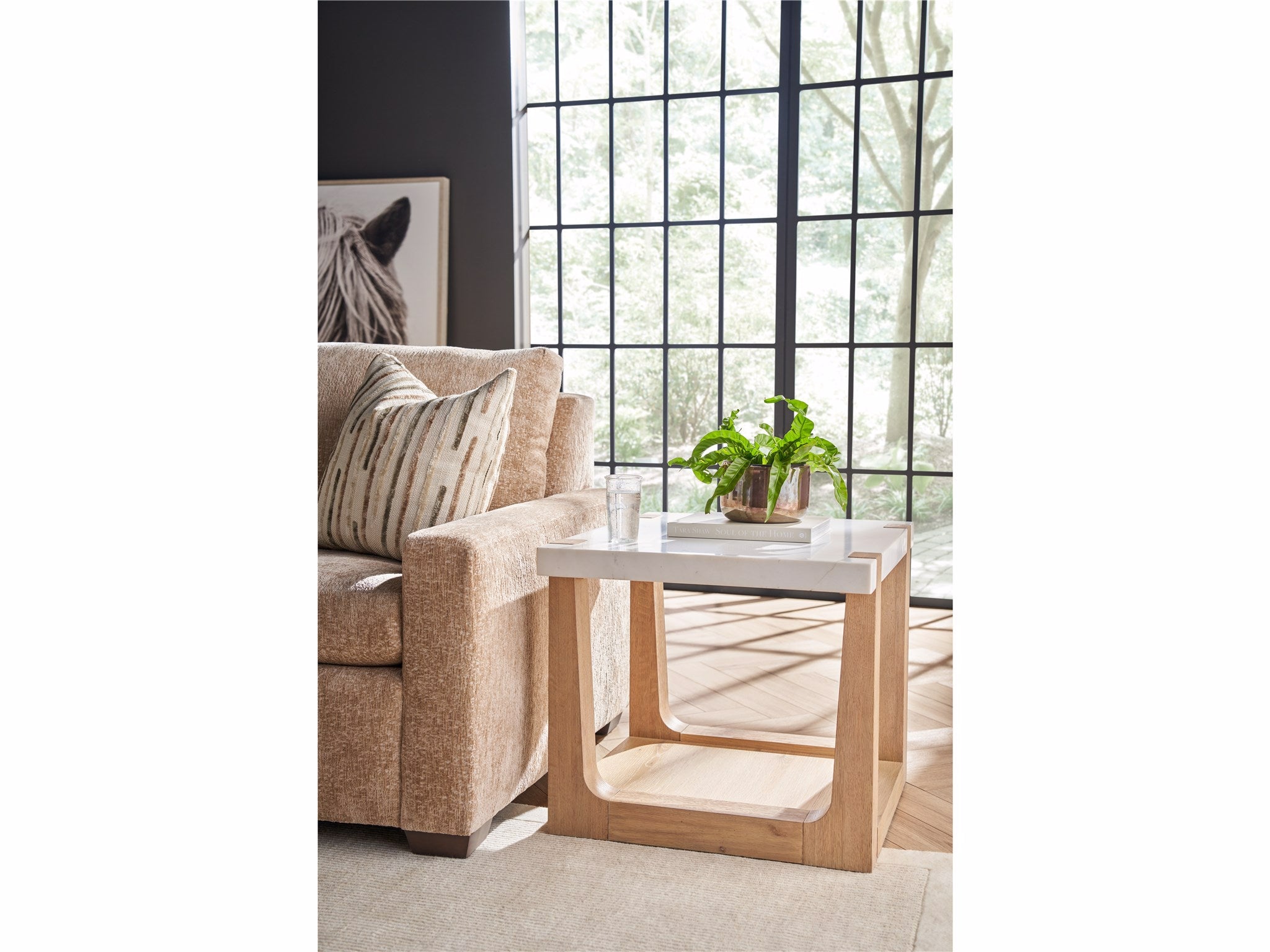 Universal Furniture Ellis End Table — Modern Collection