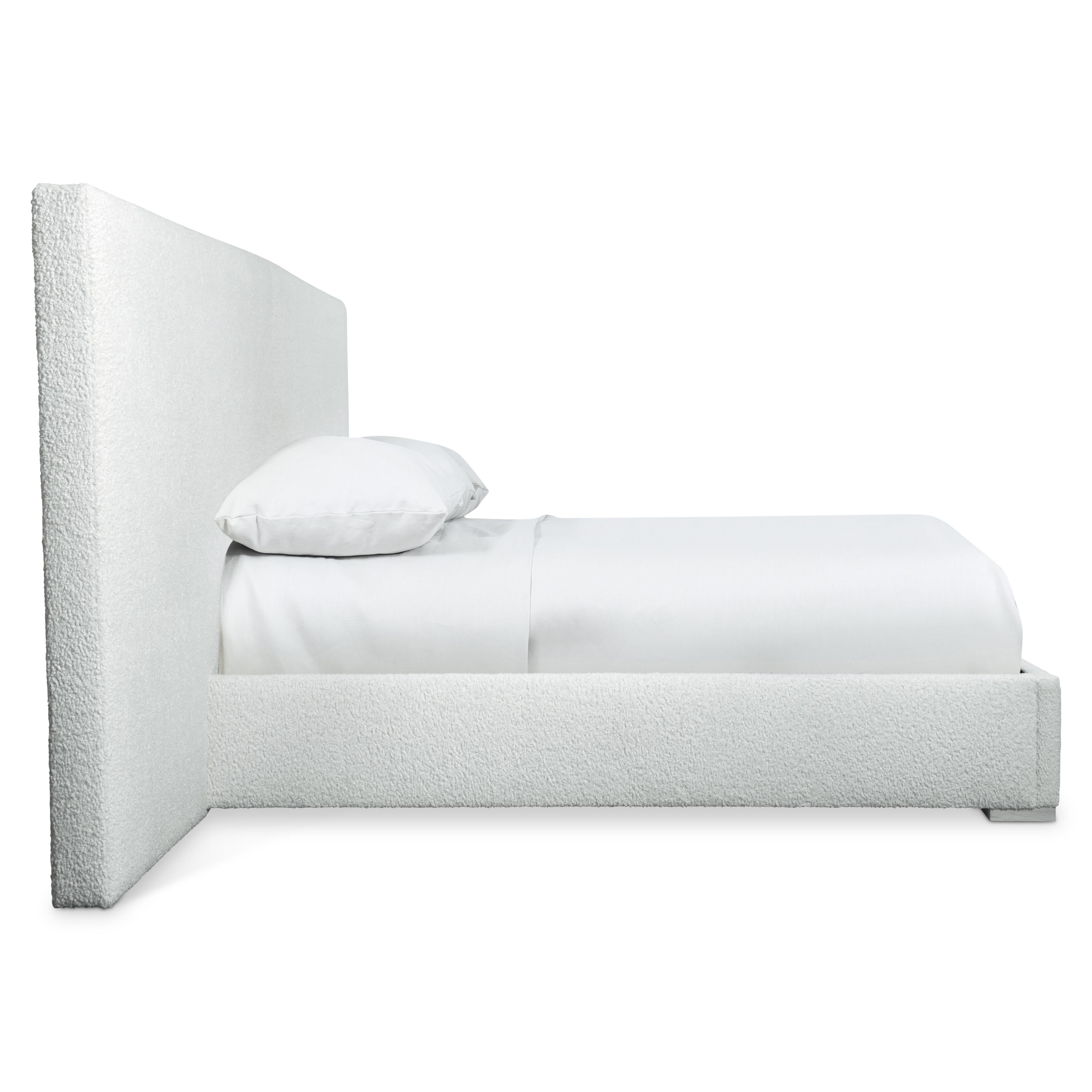 Bernhardt Solaria Extended Panel Bed — Wall-Width Headboard, King Bernhardt Bed