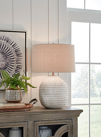 Jamon Table Lamp Signature Design by Ashley® Lighting