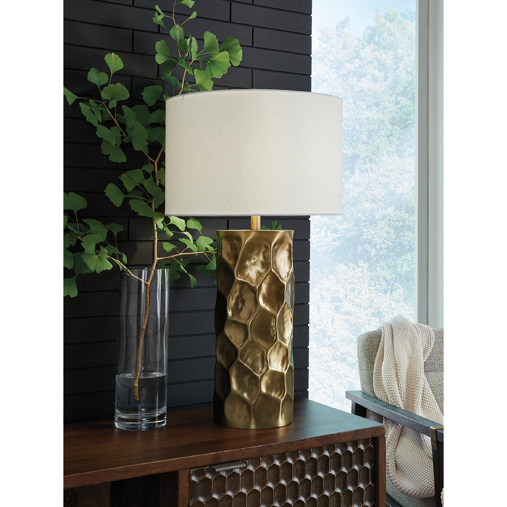Marshawn Table Lamp Signature Design by Ashley® Lighting