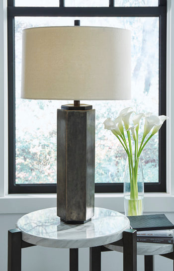 Dirkton Table Lamp Signature Design by Ashley® Lighting