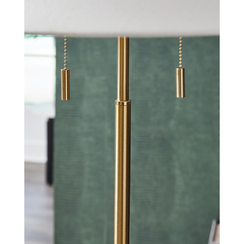 Haigwood Floor Lamp Signature Design by Ashley® Lighting