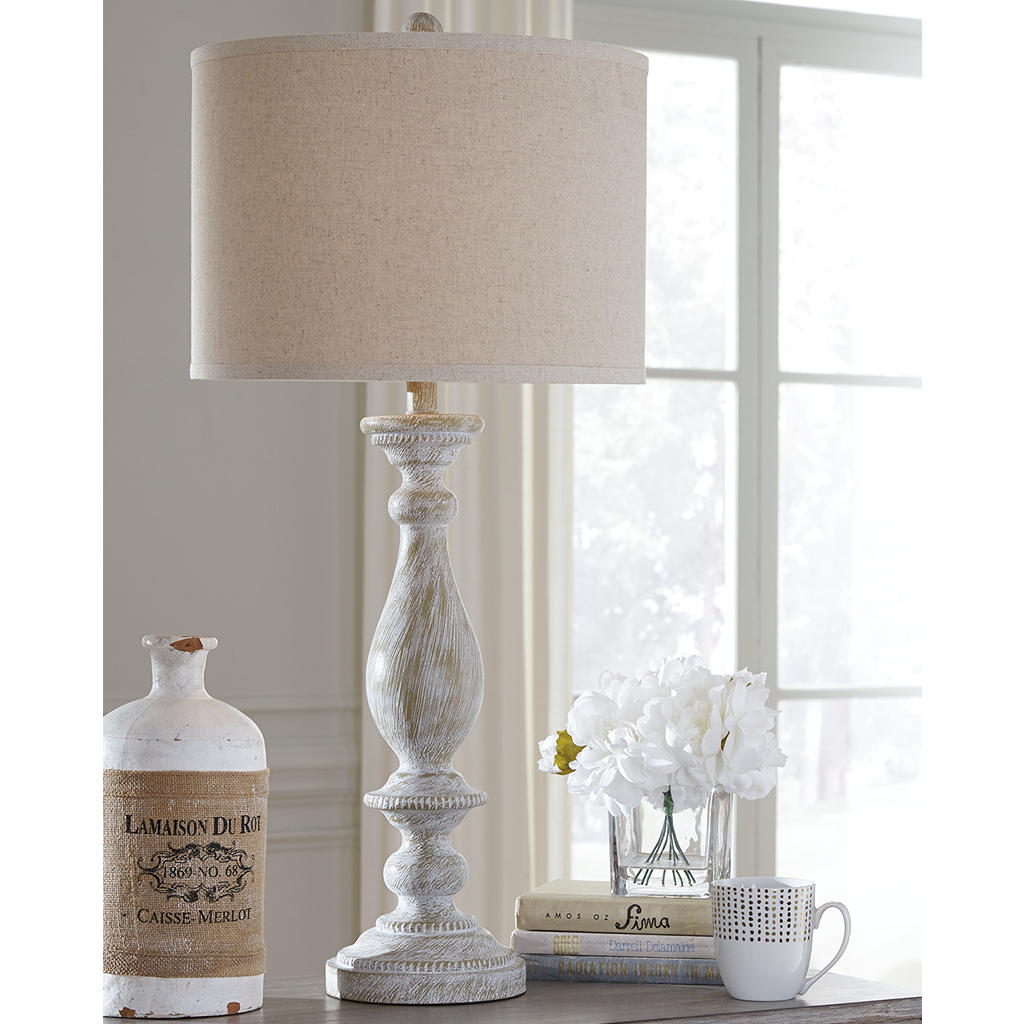 Bernadate Table Lamp (Set of 2) Signature Design by Ashley® Lighting