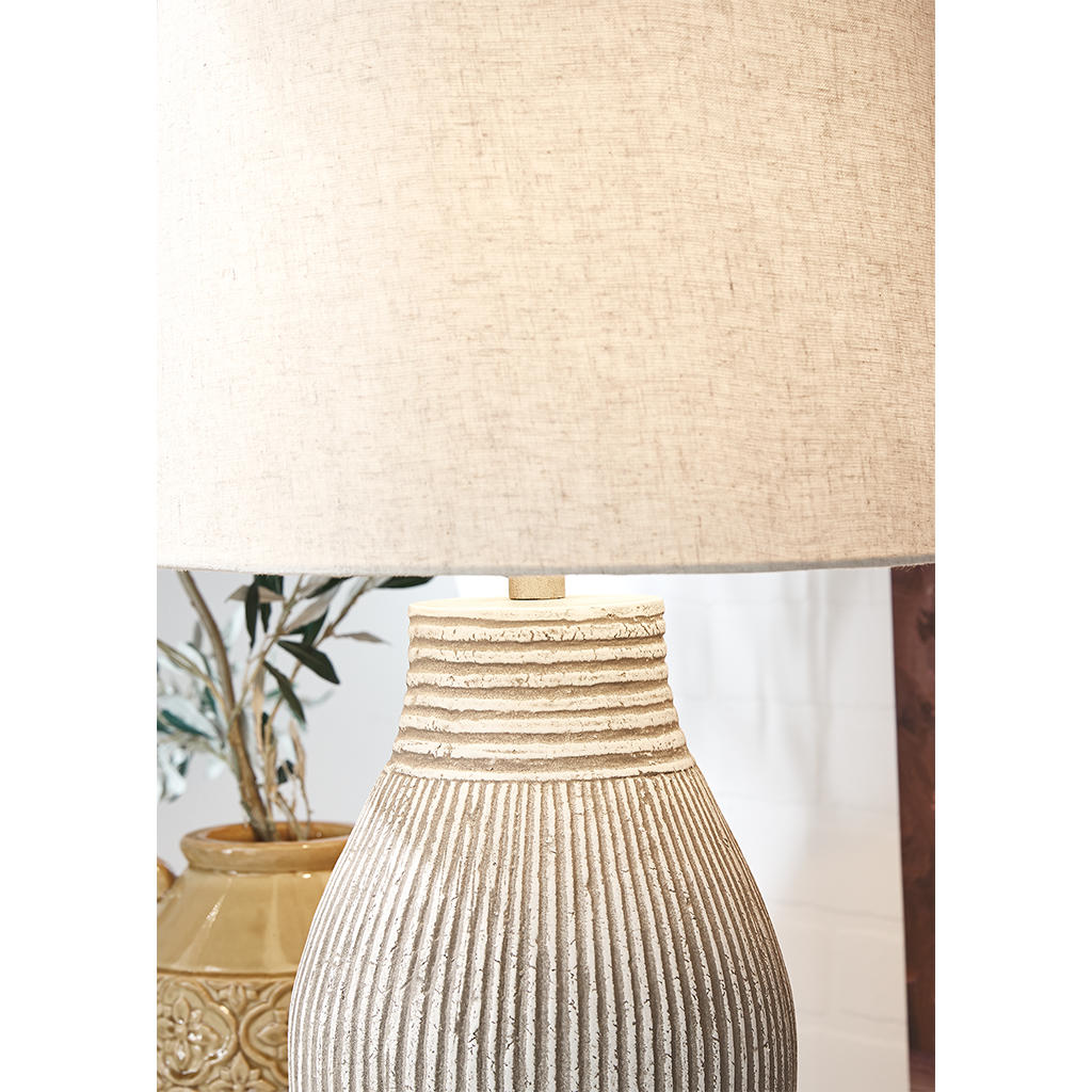 Layal Table Lamp Signature Design by Ashley® Lighting