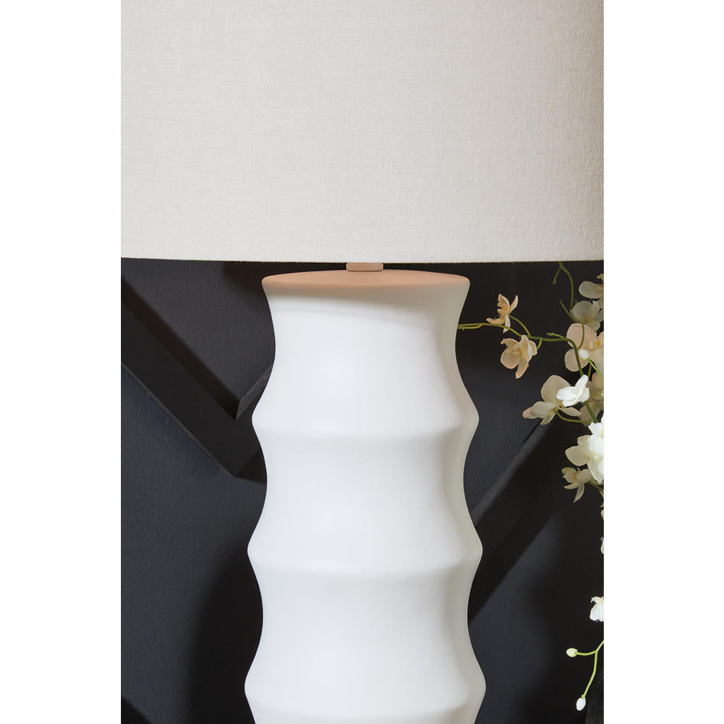 Veraleigh Table Lamp Signature Design by Ashley® Lighting
