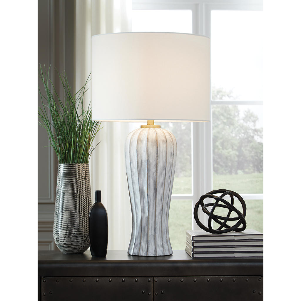 Lanwell Table Lamp Signature Design by Ashley® Lighting