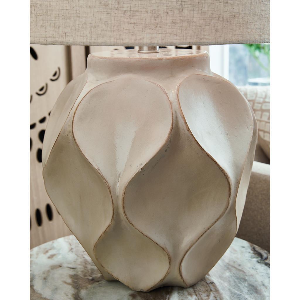 Edselham Table Lamp Signature Design by Ashley® Lighting