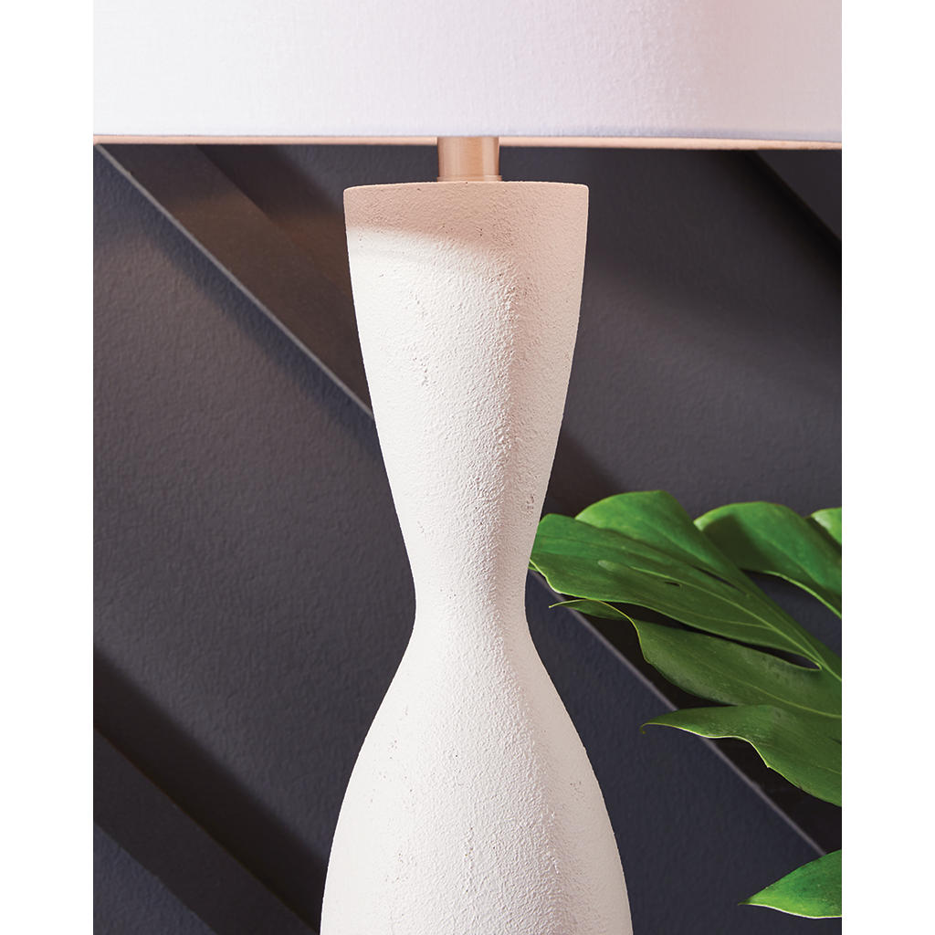 Davinford Table Lamp Signature Design by Ashley® Lighting