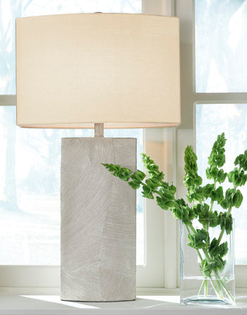 Bradard Table Lamp Signature Design by Ashley® Lighting
