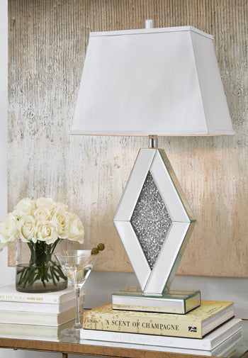 Prunella Table Lamp Signature Design by Ashley® Lighting