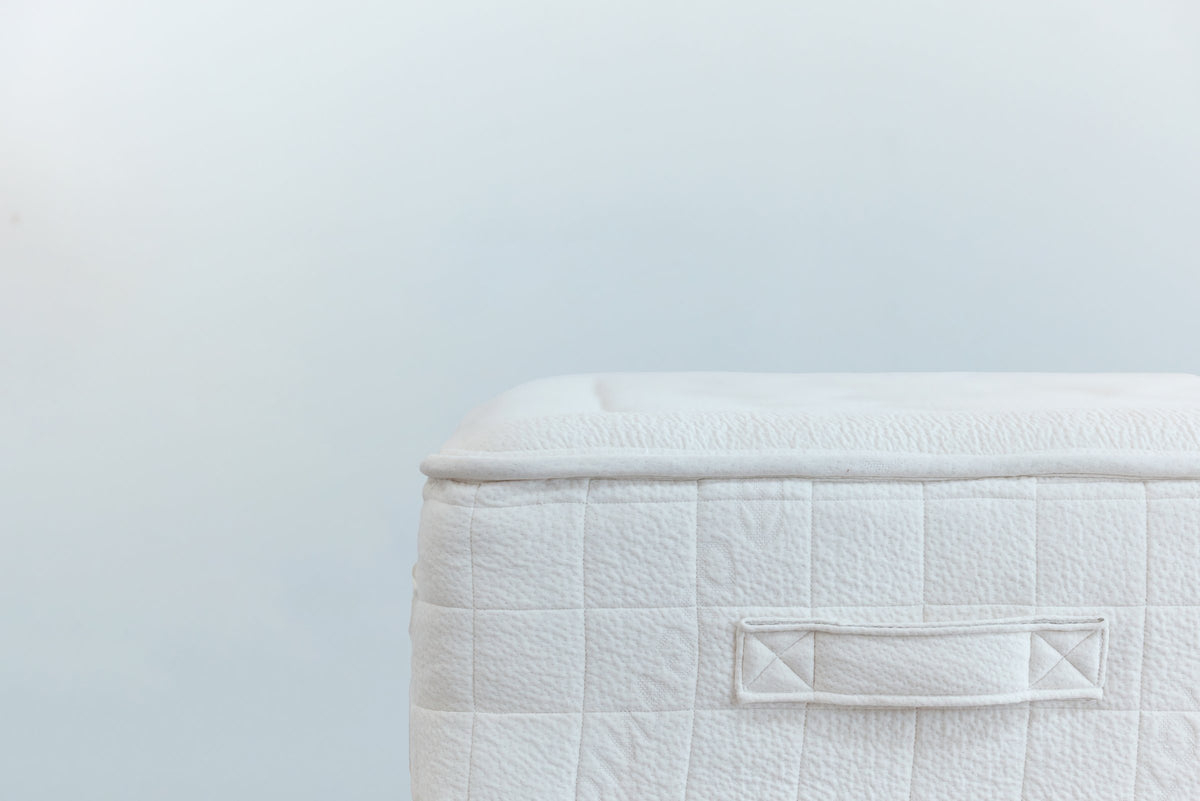 Avocado Luxury Organic Mattress Medium Tight-Top — Double Coil Latex Hybrid