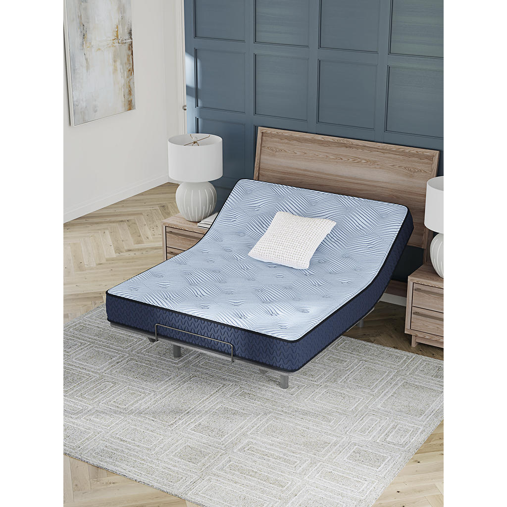 Peak 2.0 10 Hybrid King Mattress Sierra Sleep® By Ashley King